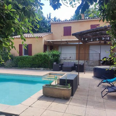 Studio 25M2 Avec Piscine Et Spa, Proche Iter Et Cadarache Apartment Valensole Ngoại thất bức ảnh